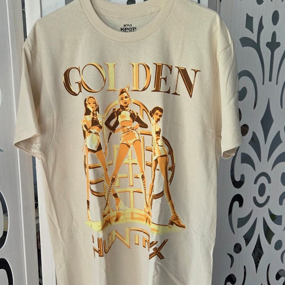 Netflix K-Pop Demon Hunters Golden Huntrx Tour Graphic Tee Shirt Size LG NWOT